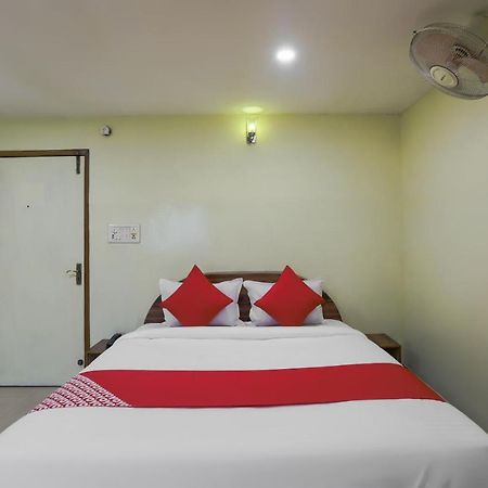 Oyo 70146 S S P Guest House Varanasi Exterior foto