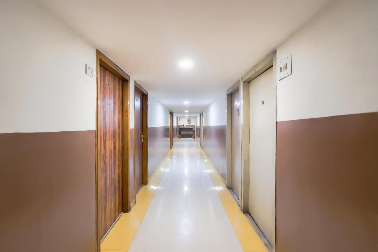 Oyo 70146 S S P Guest House Varanasi Exterior foto